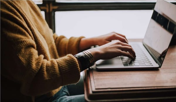 Корпоративные стипендии: как лидеры ESG-повестки России снижают кадровый голод